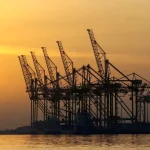 پهلوگیری کشتی‌ ۵۰ هزار تُنی فله‌بر برای نخستین بار در اسکله بندر کاوه قشم