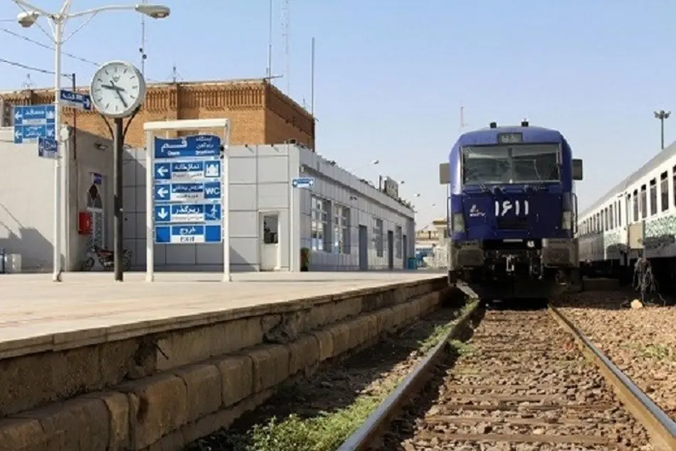 فرودگاه قم در مسیر اتصال به شبکه ریلی کشور