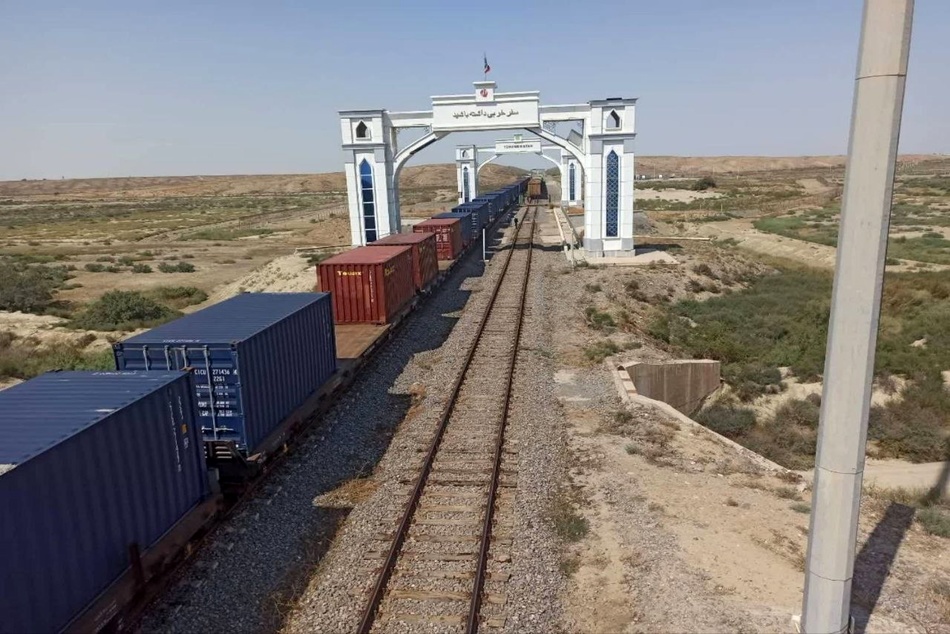 راه‌ آهن شمال۲؛ آماده ایجاد پل ارتباطی میان بنادر و صنایع شهر صنعتی رشت