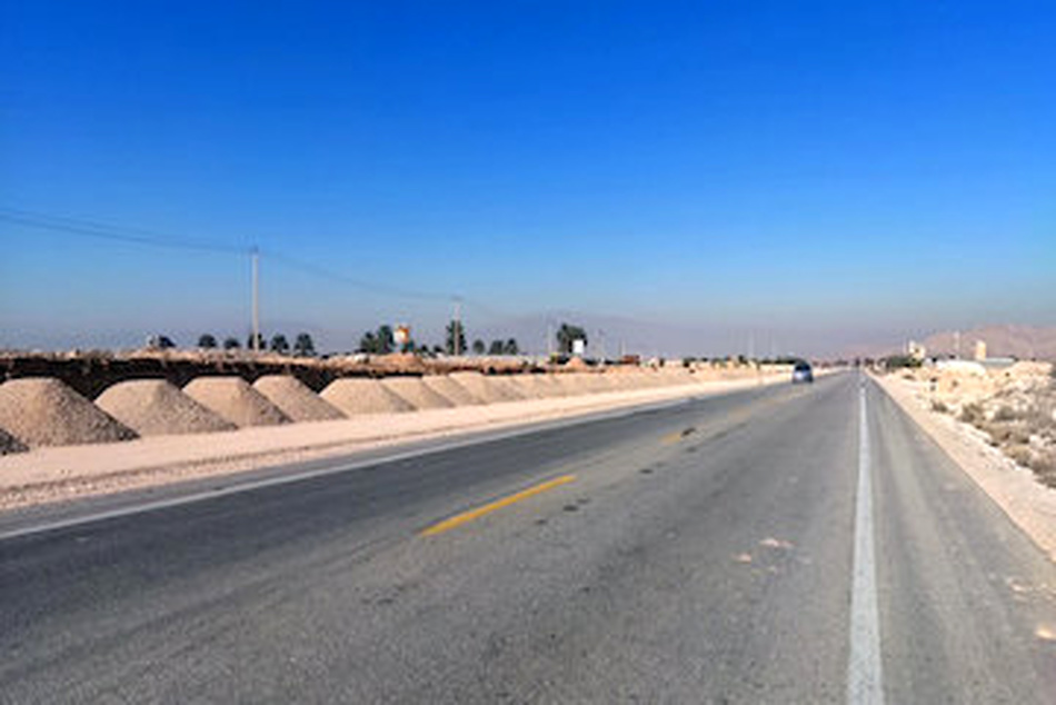 چهارخطه شدن محور استراتژیک غرب بندرعباس؛ گامی بزرگ برای ایمنی و توسعه حملونقل هرمزگان